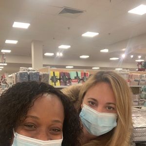 Meet your Posher, Mawaye